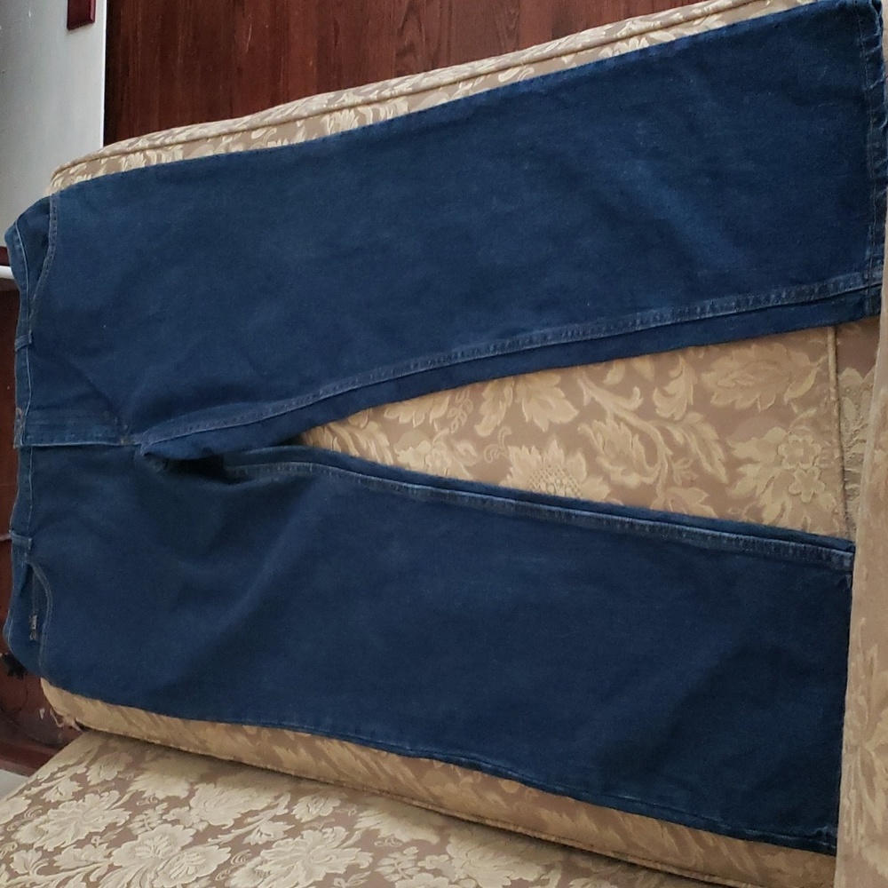 Lee Jeans